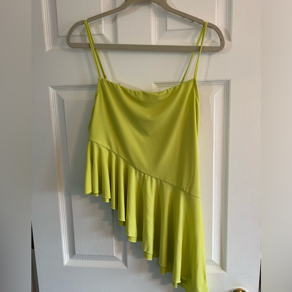 Forever 21 - cute uneven hem top